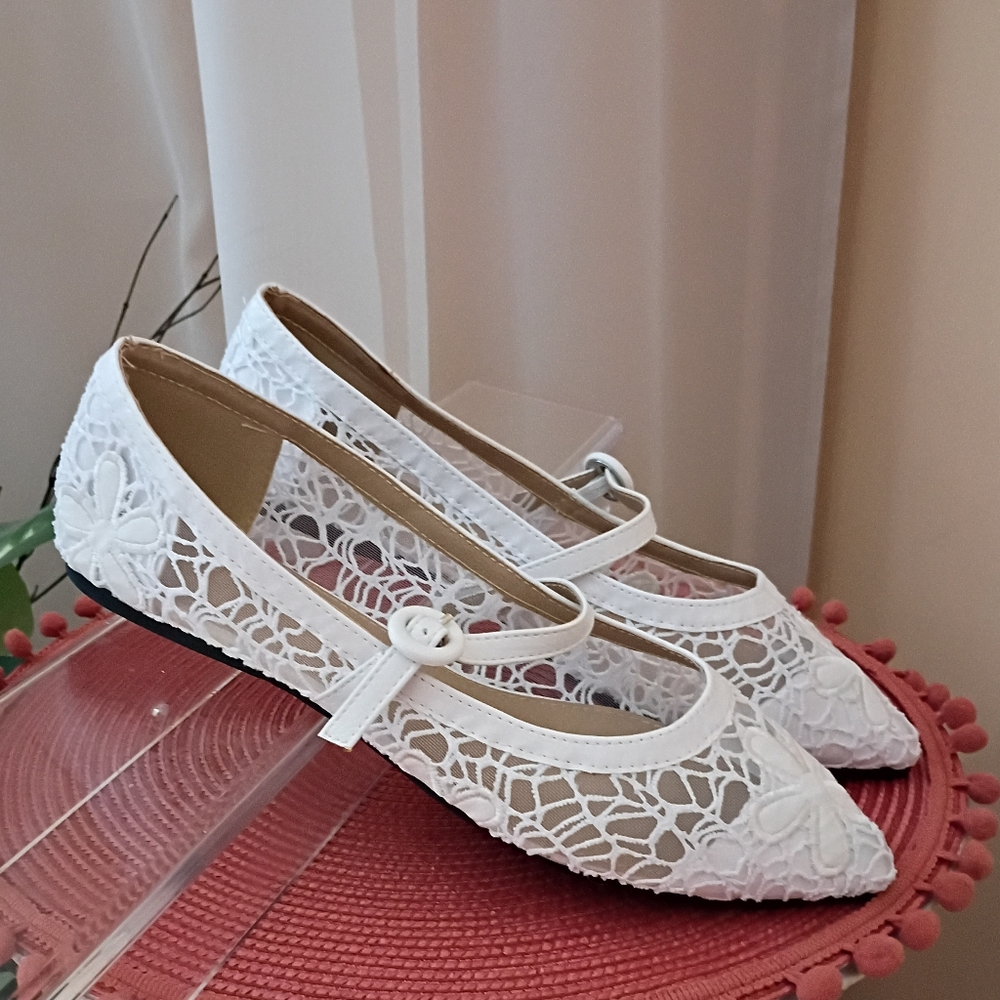 NWTOllio Women's Shoes Mary Jane Lace Breathable Comfort Ballet Flats Siz 10